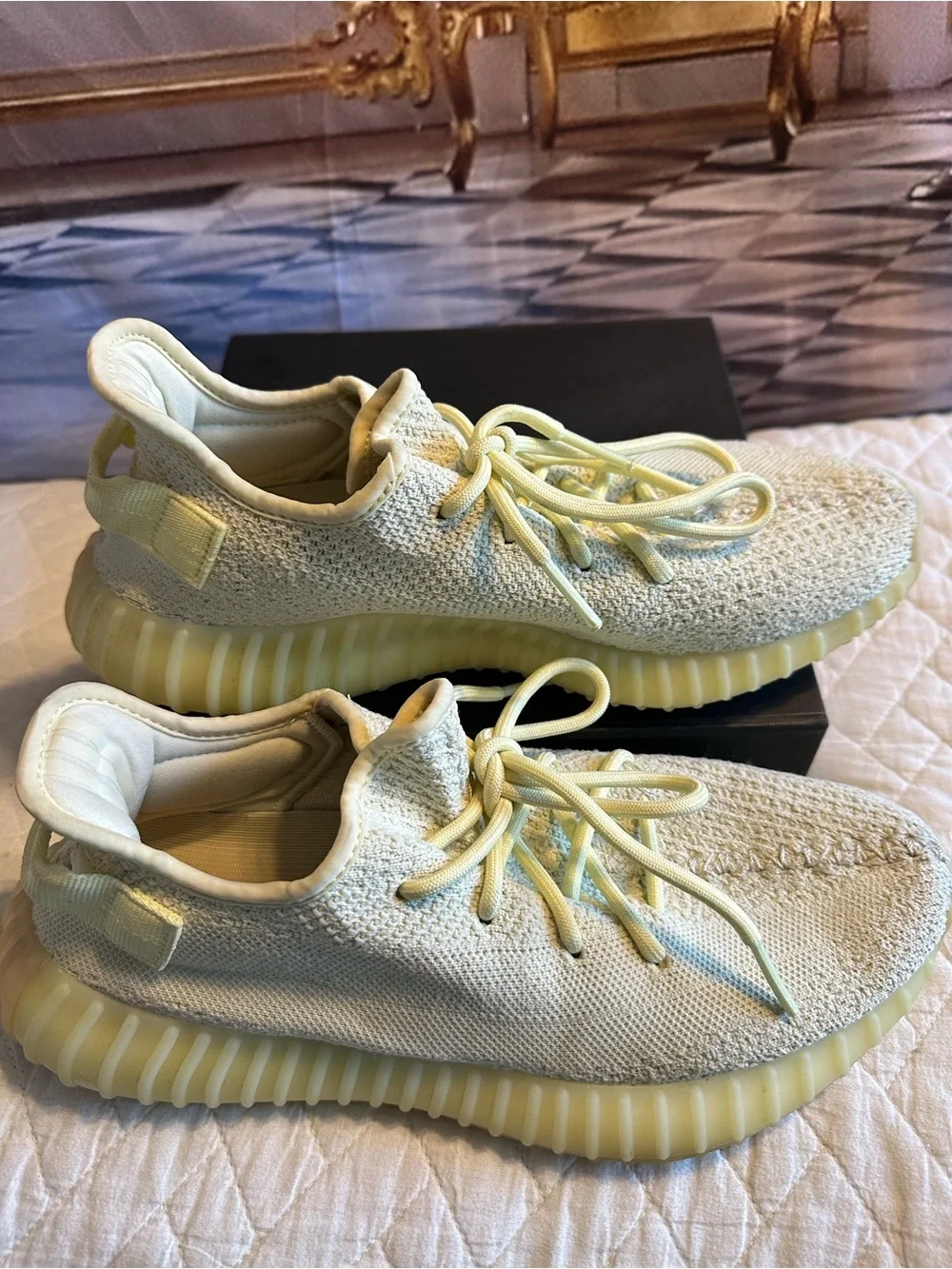 Adidas Yeezy Boost 350 V2 Cream Triple White Men’s size 9
